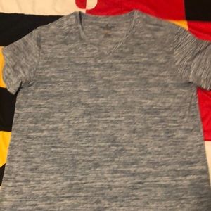 American Eagle tee